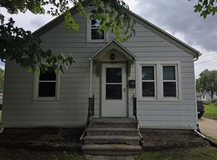 1055 Saint Paul St, Green Bay, WI 54304