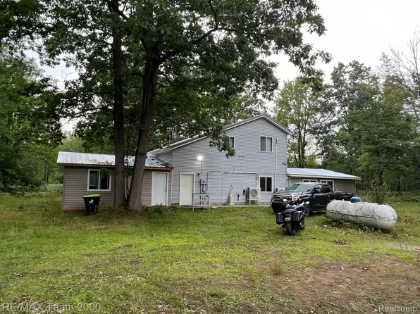 545 E Bessinger Rd, Twining, MI 48766