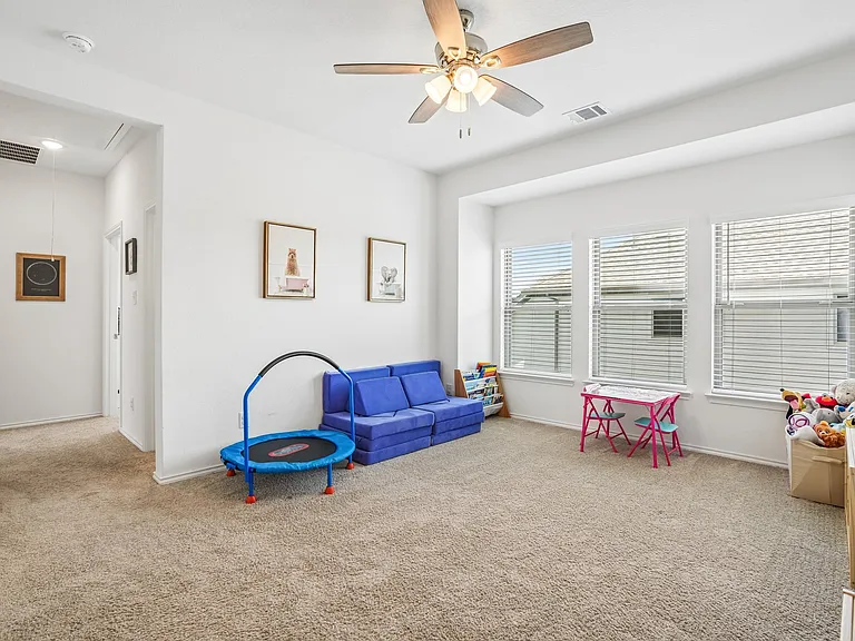 5050 Park Cor — Photo 35