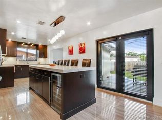 9351 SW 55th St, Miami, FL 33165