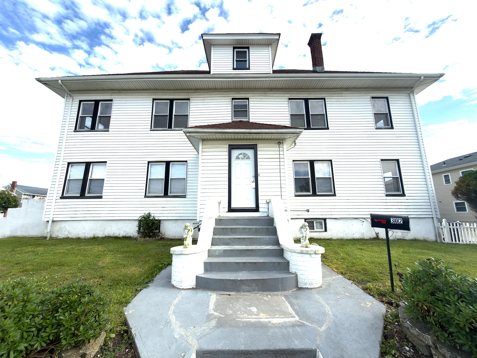 4 bed, 1500 sqft, $5,000 — Photo 2