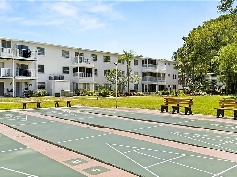 2425 Flamingo Blvd #K28 — Photo 29