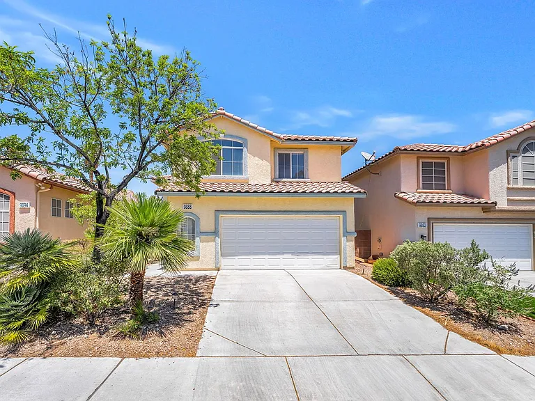 9888 Sparrow Ridge Ave — Photo 1