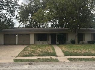4805 Camellia St, Victoria, TX 77904