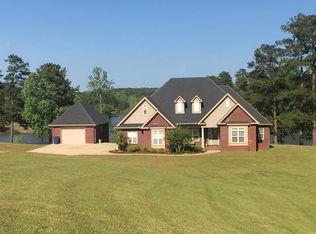 5301 Stonebriar Dr, Meridian, MS 39301