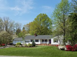 7200 N Hairpin Dr, Quinton, VA 23141