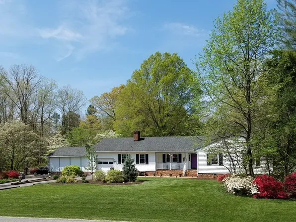 7200 N Hairpin Dr, Quinton, VA 23141