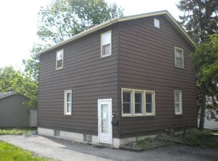 910 Hinman St, Aurora, IL 60505