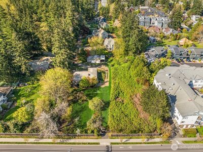 204 Wyatt Way NW, Bainbridge Island, WA, 98110