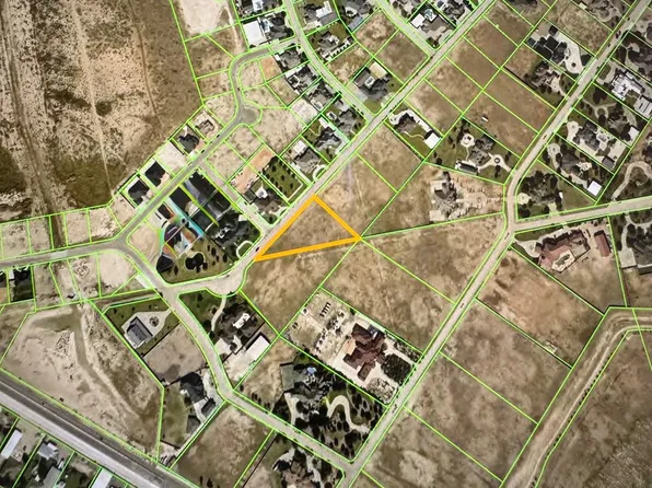 12 Royal Manor Dr, Odessa, TX 79765