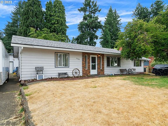 2nd image of 2708 NE 58th St
