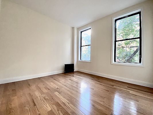 1st image of 938 Amsterdam Ave APT 2N