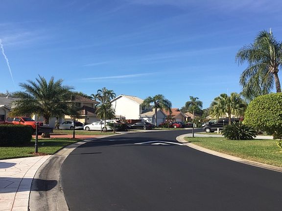 4th image of 1244 Jardin Dr