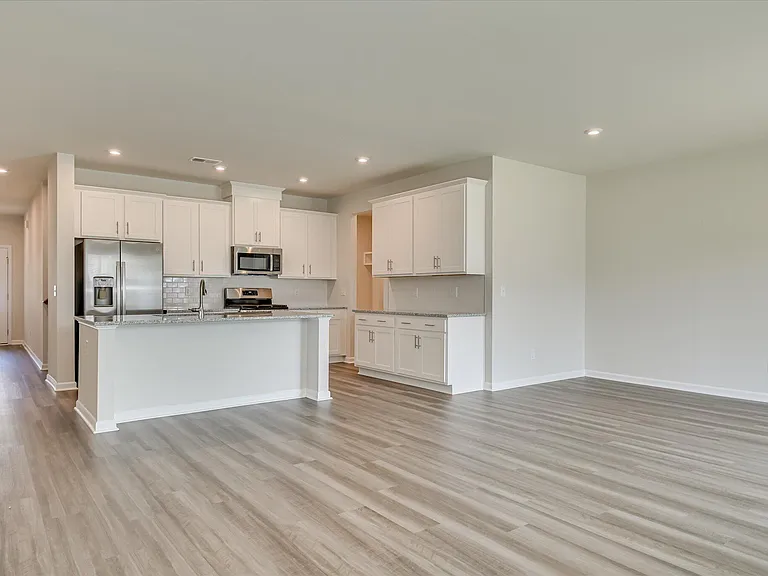 2015 Saylor Ln — Photo 10