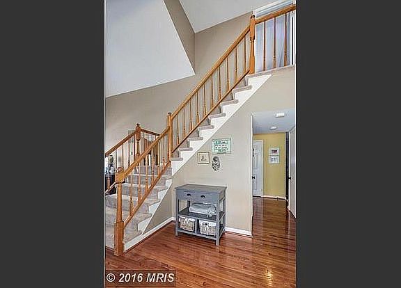 4th image of 12555 Knightsbridge Dr