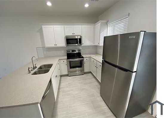 3rd image of 21050 N 23rd Ave #34