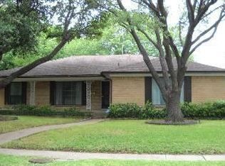 2235 Freeland Way, Dallas, TX 75228
