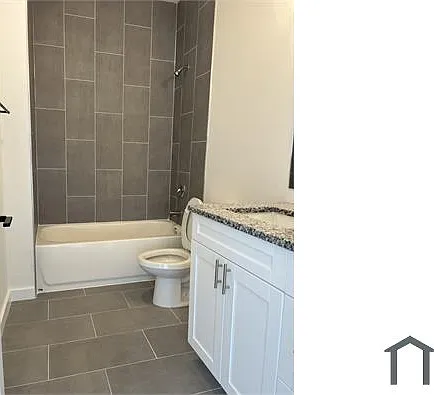 727 Jack Ave S — Photo 11