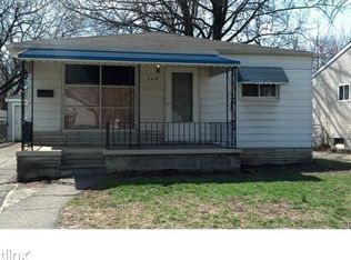 606 E Milton Ave, Hazel Park, MI 48030