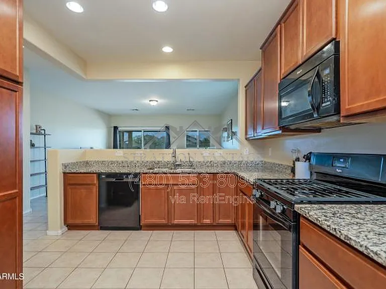 5614 W Montebello Way — Photo 7
