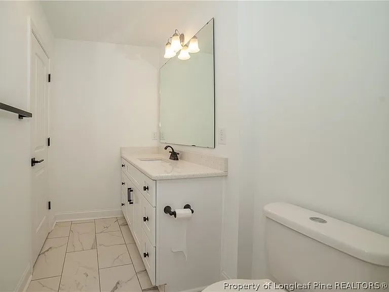 212 Stafford Ave — Photo 42