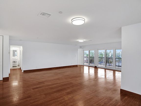 3rd image of 4405 N Ocean Dr APT 301