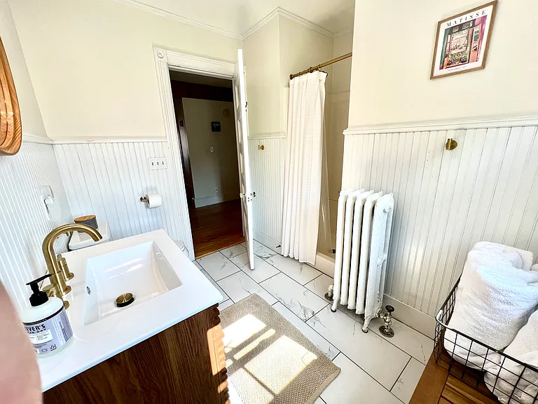 553 Shore Rd #2 — Photo 46