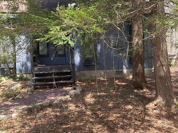 3rd image of 1413 Pine Cone Rd