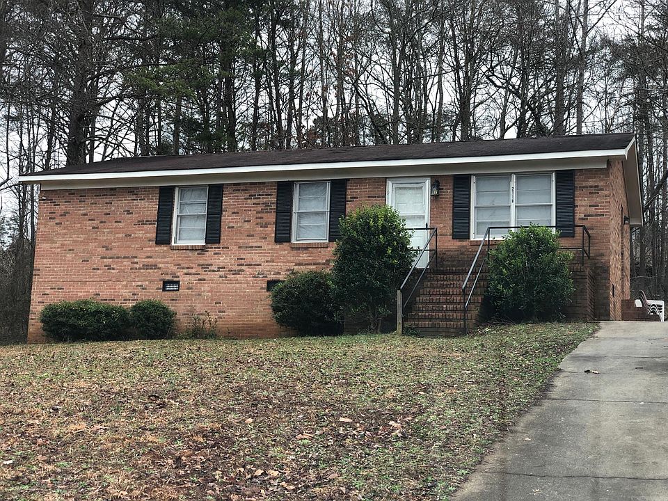 1st image of 2118 Green Oak Dr