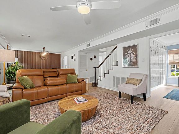 3rd image of 20 Kingsbridge Way
