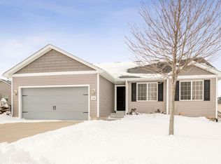 3508 162nd St, Urbandale, IA 50323