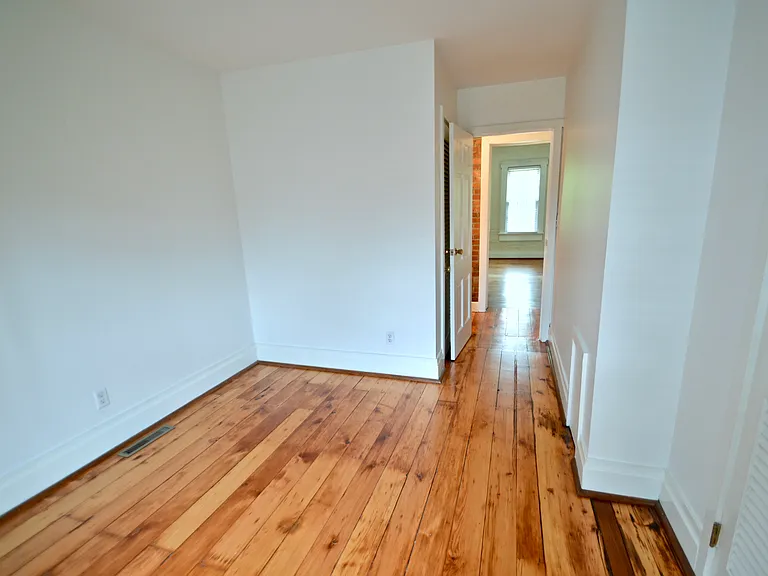 236 Jackson St #B — Photo 36