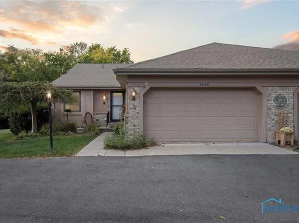 9886 Ford Rd, Perrysburg, OH 43551