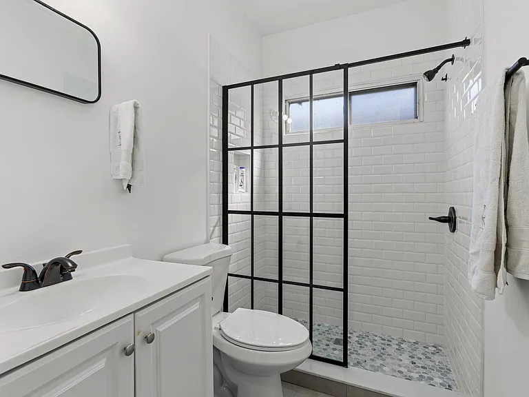 512 El Prado #2 — Photo 4