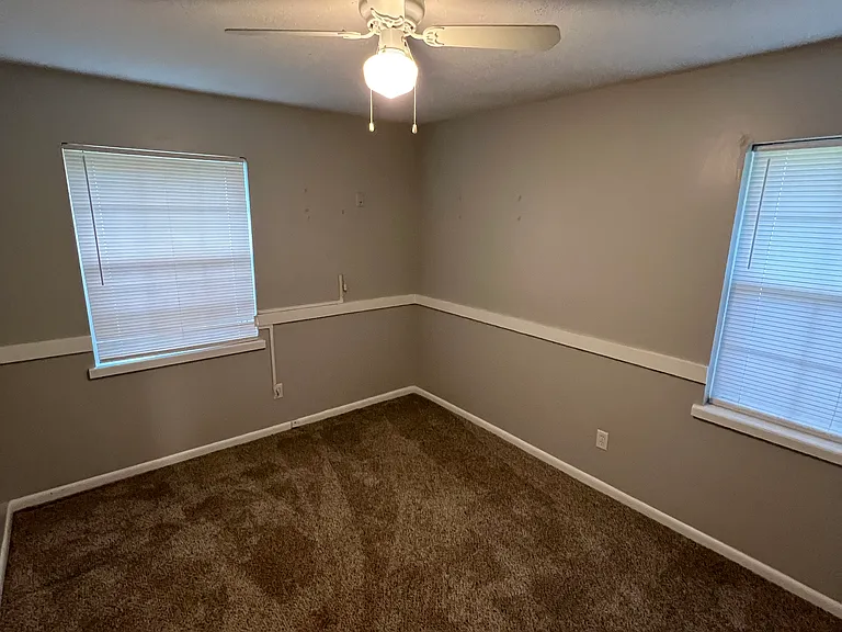6311 Louisville Ave — Photo 34