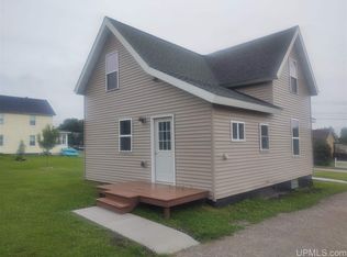 1312 W Harrison Ave, Crystal Falls, MI 49920