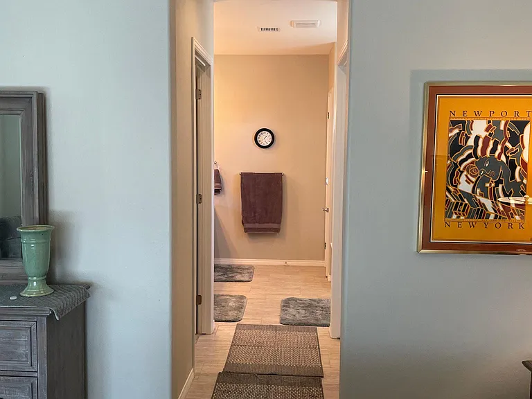 110 Zinfandel — Photo 17