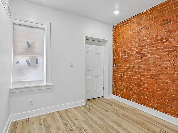 2nd image of 4529 N 16th St
