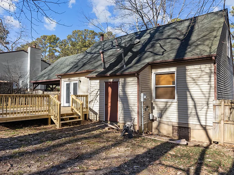 2321 Sierra Dr — Photo 28