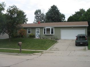 1228 Jackson St, Manitowoc, WI 54220