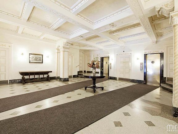 Gracious Lobby