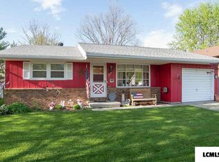 120 Heritage Ave, Lincoln, IL 62656