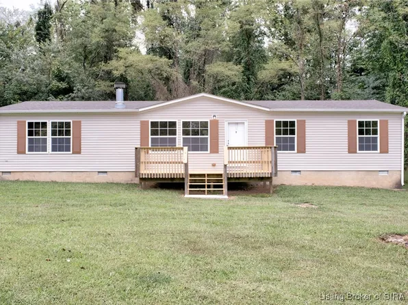 2824 Draper Lane, Scottsburg, IN 47170