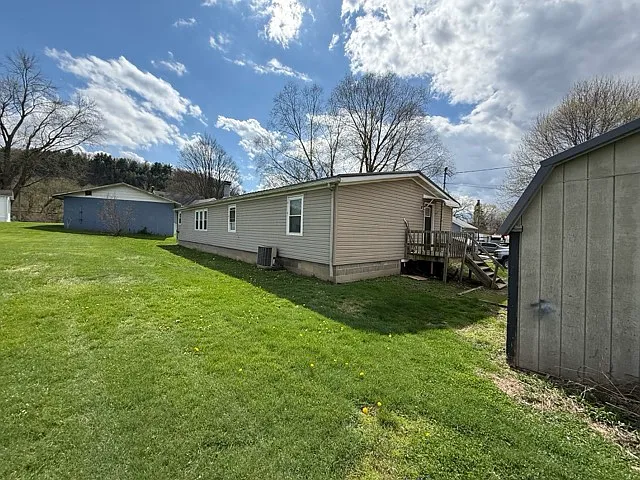 2273 Main St — Photo 4