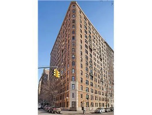 Rented by Douglas Elliman | media 17