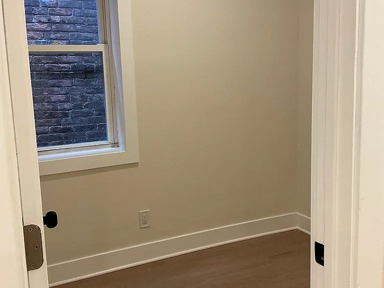 51 Tyler St — Photo 13