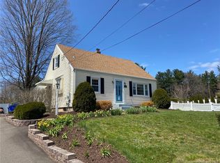 5 North Rd, East Granby, CT 06026
