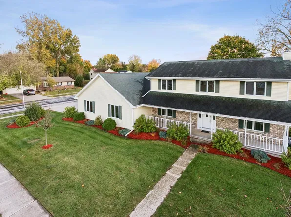 219 Homewood Dr, Brillion, WI 54110