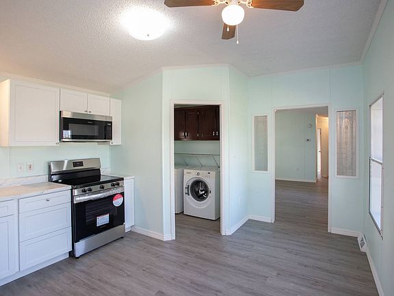 3rd image of 5644 Regency Blvd #181