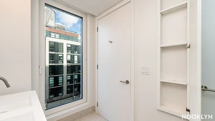 Rented by Nooklyn NYC LLC | media 41